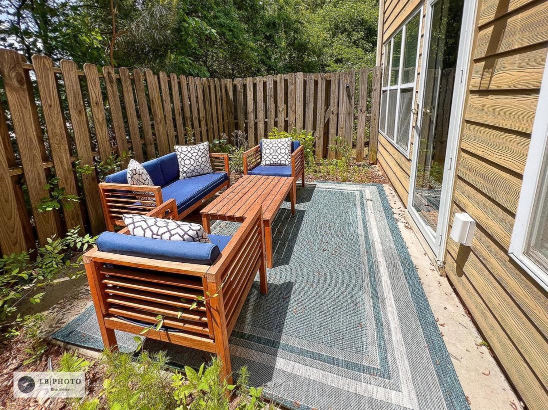 4 - Bed Home With Cali King Bed, 12 Mins To Dtwn Atlanta Eksteriør billede