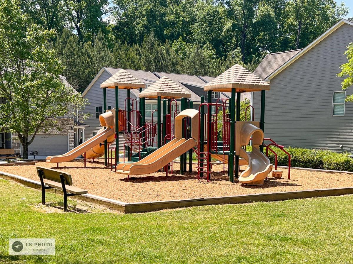 4 - Bed Home With Cali King Bed, 12 Mins To Dtwn Atlanta Eksteriør billede