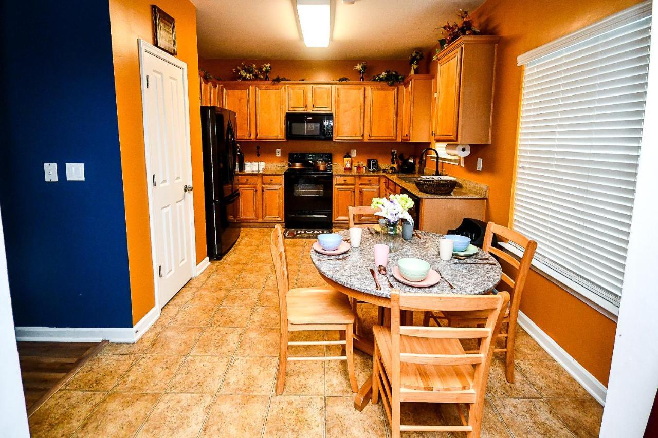 4 - Bed Home With Cali King Bed, 12 Mins To Dtwn Atlanta Eksteriør billede
