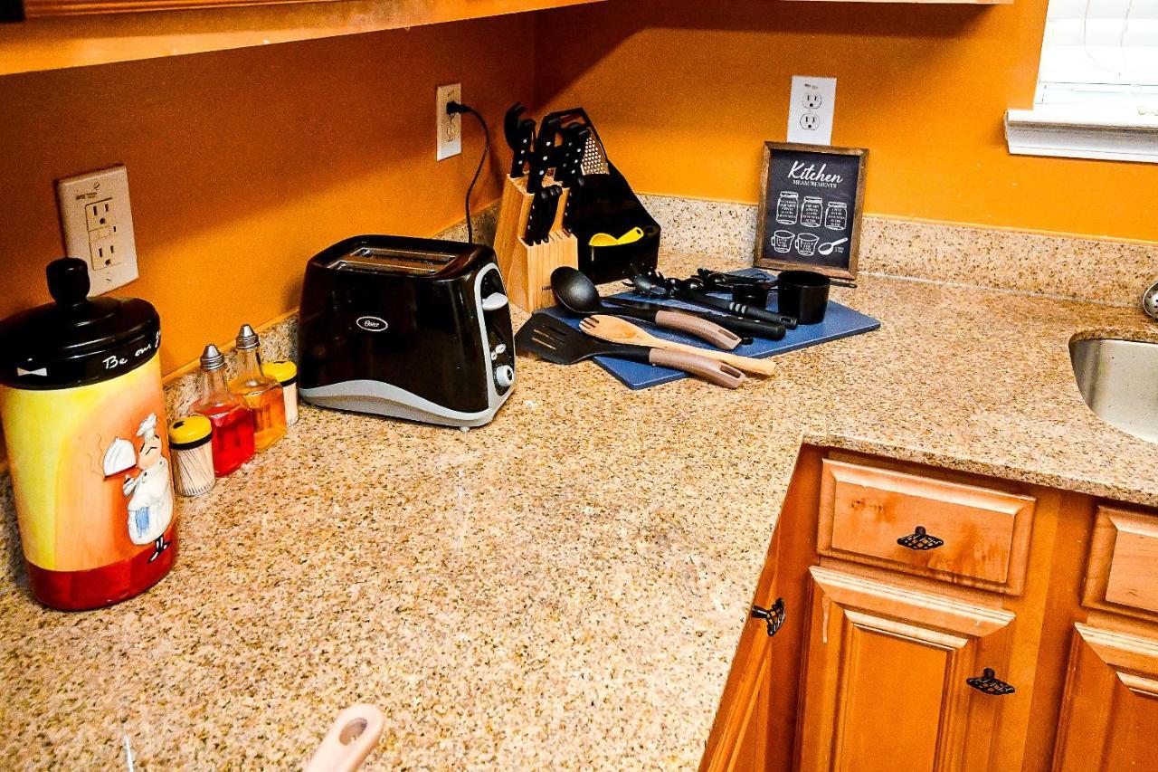 4 - Bed Home With Cali King Bed, 12 Mins To Dtwn Atlanta Eksteriør billede